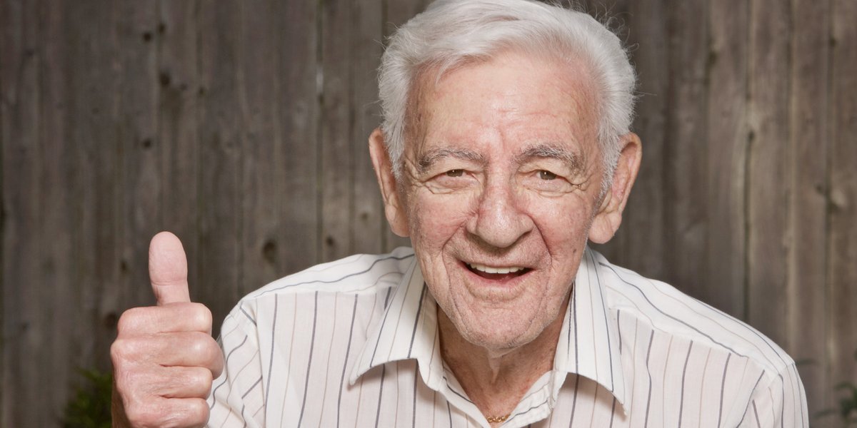 How Old Is Hange Zoe In Dandadan Really?